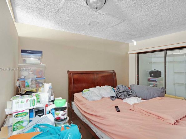 miami-florida-43841149 picture