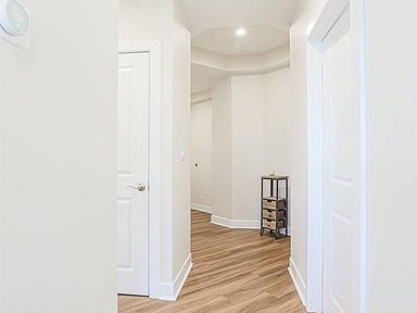2260 Riverside Dr UNIT 403, Cincinnati, OH 45202 | Zillow