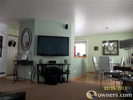 Living Room / Dining Room