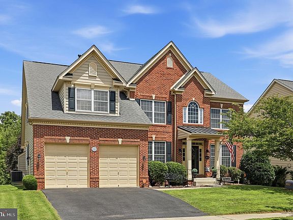 2nd image of 5017 Switzer Barn Ln