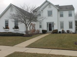 590 Huntington Cir, Lake Villa, IL 60046