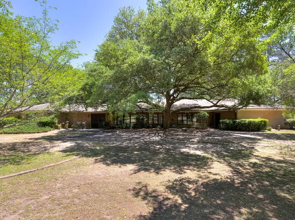 2225 Marwood Dr, Sumter, SC 29154