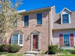 139 Hunters Ridge Dr, Harrisburg, PA 17110