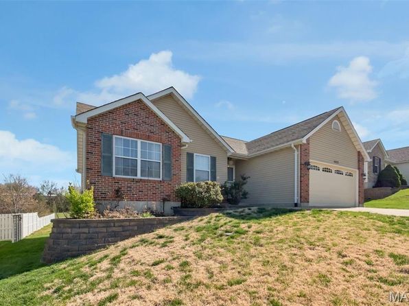 1623 Bermuda Dr, Festus, MO 63028