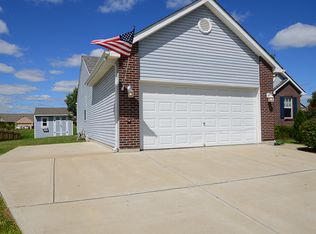 51 Long Meadow Dr, Franklin, OH 45005