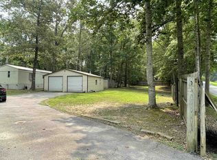 176 Sharp Rd, Lexington, TN 38351