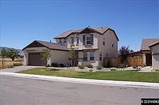335 Stradella Way photo 1