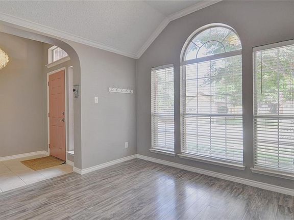 5th image of 4620 Tanque Dr