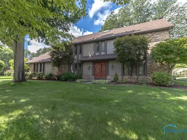 5235 Brookfield Ln, Sylvania, OH 43560