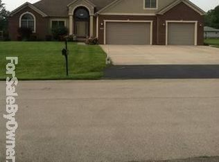 6440 Birchwood Ln, Decatur, IL 62521