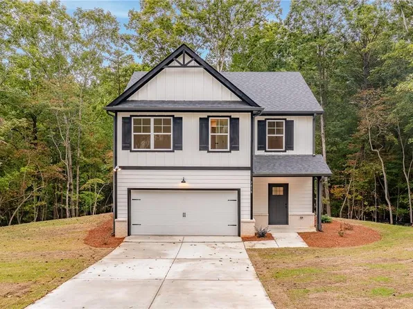 7616 Maple Pl, Murrayville, GA 30564