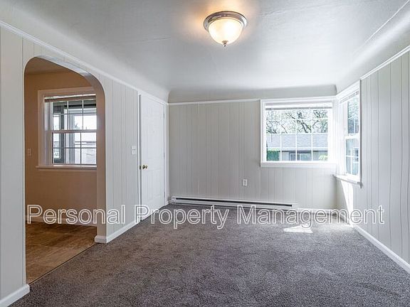 5th image of 1337 Z St Unit 1