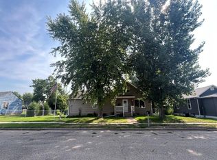 306 4th Ave W, Mobridge, SD 57601