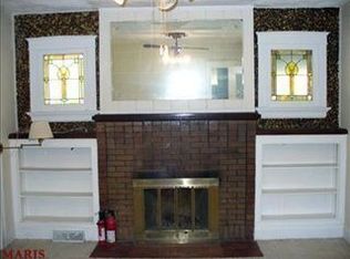 8701 Burton Ave, Saint Louis, MO 63114