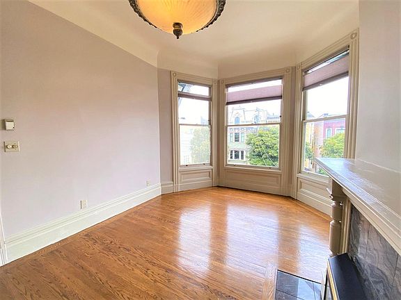 5th image of 309 Steiner St #309A