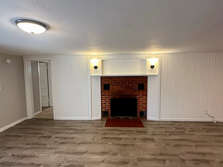 2nd living area