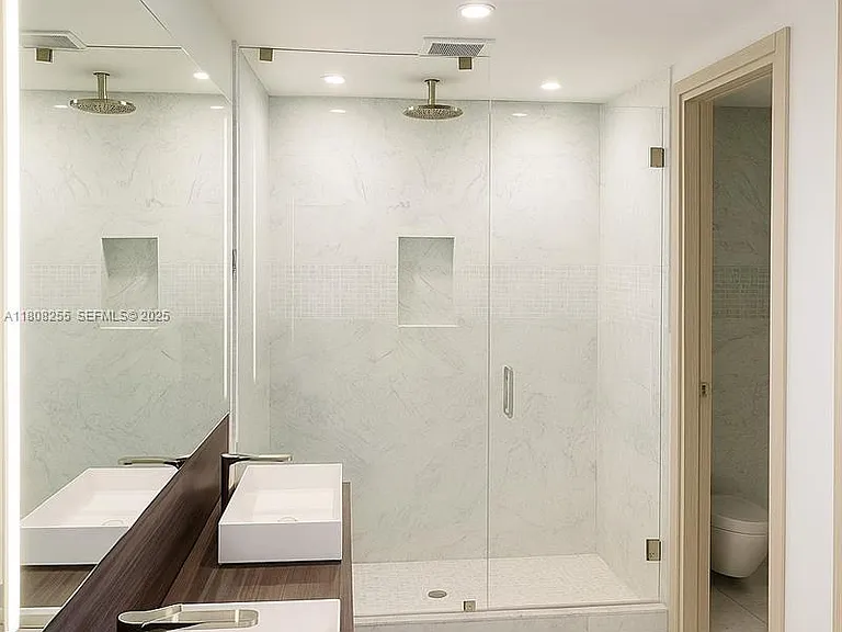 1000 Brickell Plz #Penthouse 5501 — Photo 4