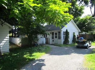 150 Sea View Ave, Rochester, NY 14622