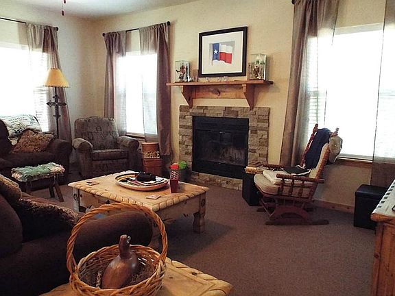 4th image of 51 Wood Cove Cir