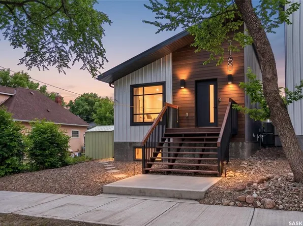 1160 Willow AVENUE, Moose Jaw, SK S6H 1G8