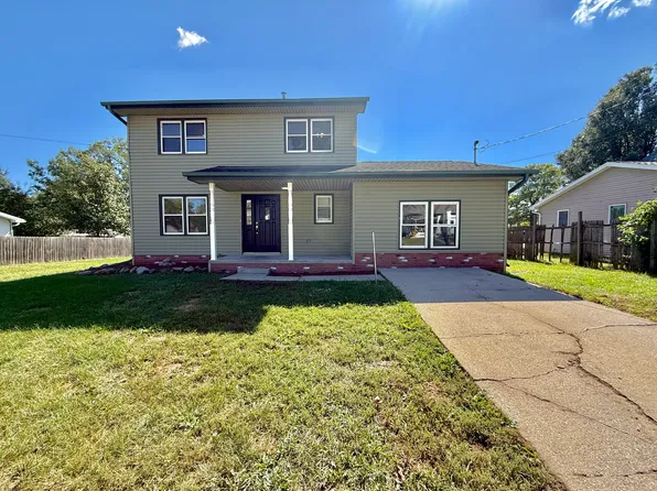 340 NW 3rd St, Earlham, IA 50072