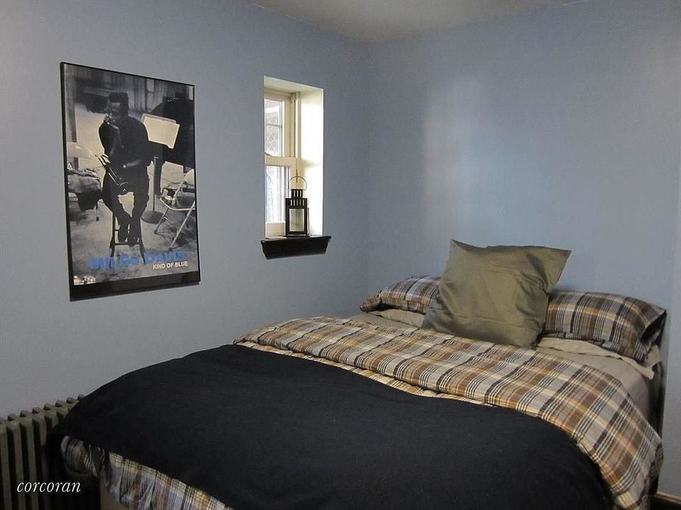 1st image of 89 Halsey St APT 1
