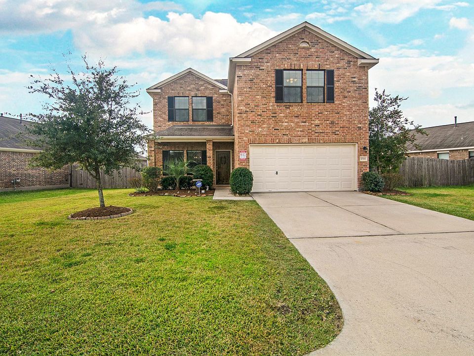 1st image of 10111 Bitternut Hickory Ln
