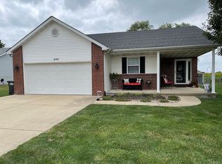 505 Deer Run, Moro, IL 62067