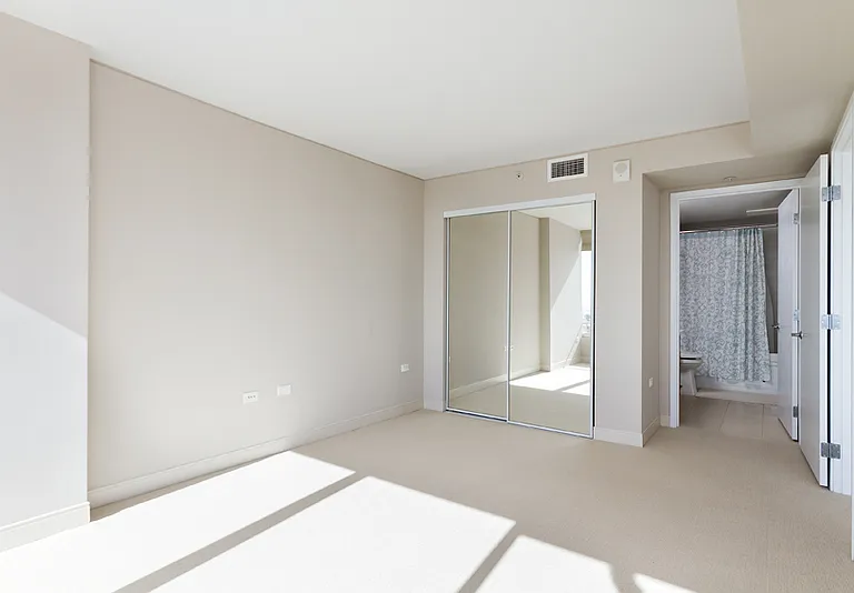 1009 Kapiolani Blvd #2203 — Photo 7