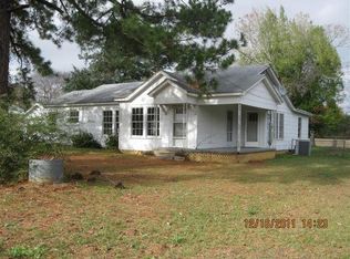 2730 N Jackson St, Palestine, TX 75803