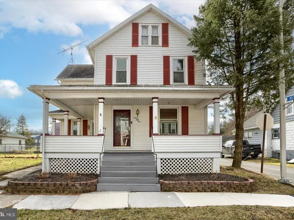 355 Thompson St, Mifflinburg, PA 17844