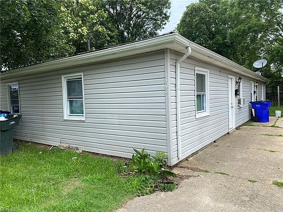 2nd image of 1108 Woronoca Ave #B
