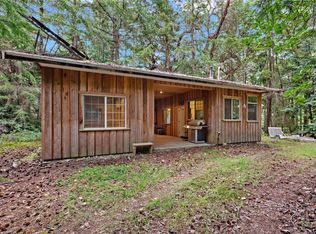 345 Evergreen Ln, Sidney Island, BC V0N2G0