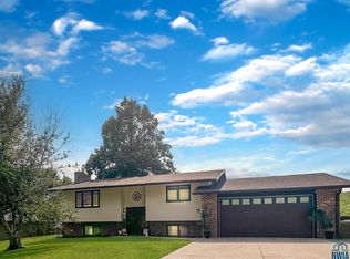 1503 Orbit Dr, Hinton, IA 51024