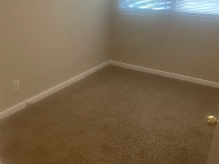 275 W Saint Anthony Ln — Photo 11
