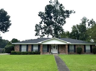 212 Forrest Dr, Natchez, MS 39120