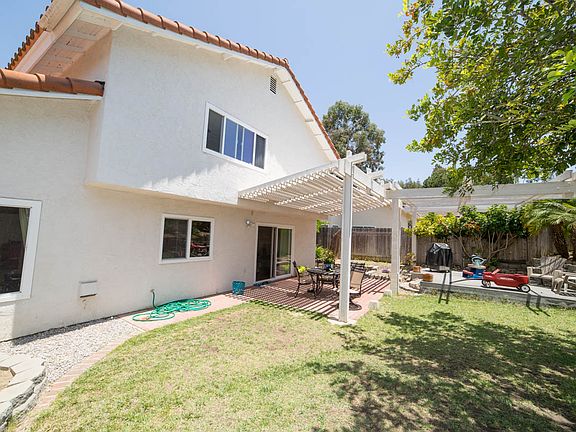 4th image of 11141 Briarcliff Dr