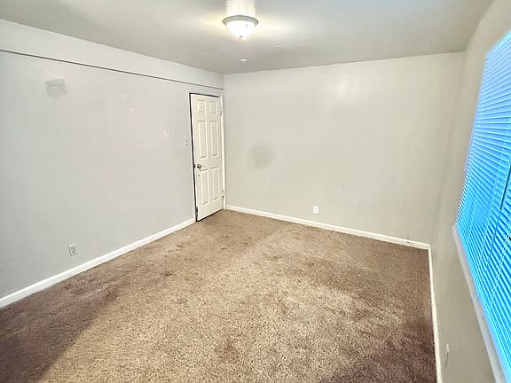5th image of 10510 Cinnamon Dr APT C