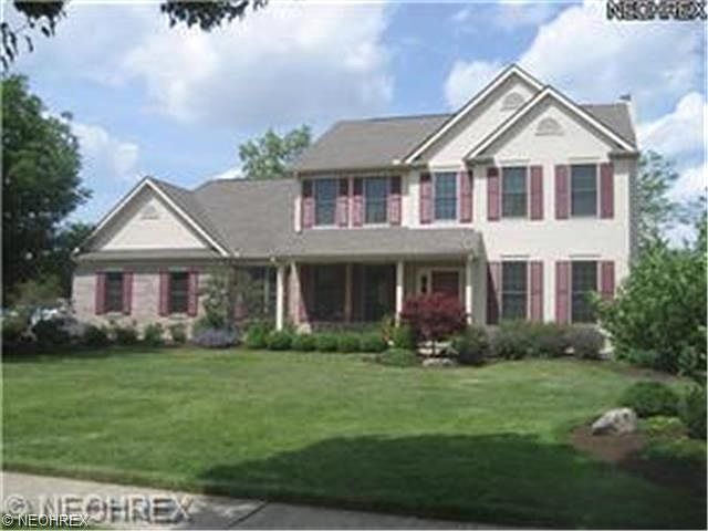 1st image of 560 Bridgeside Dr