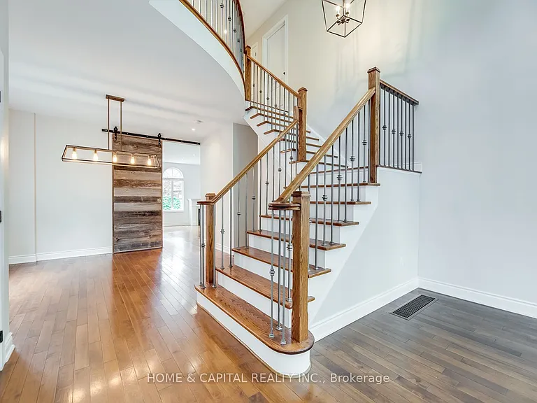 3450 Wavecrest St — Photo 31