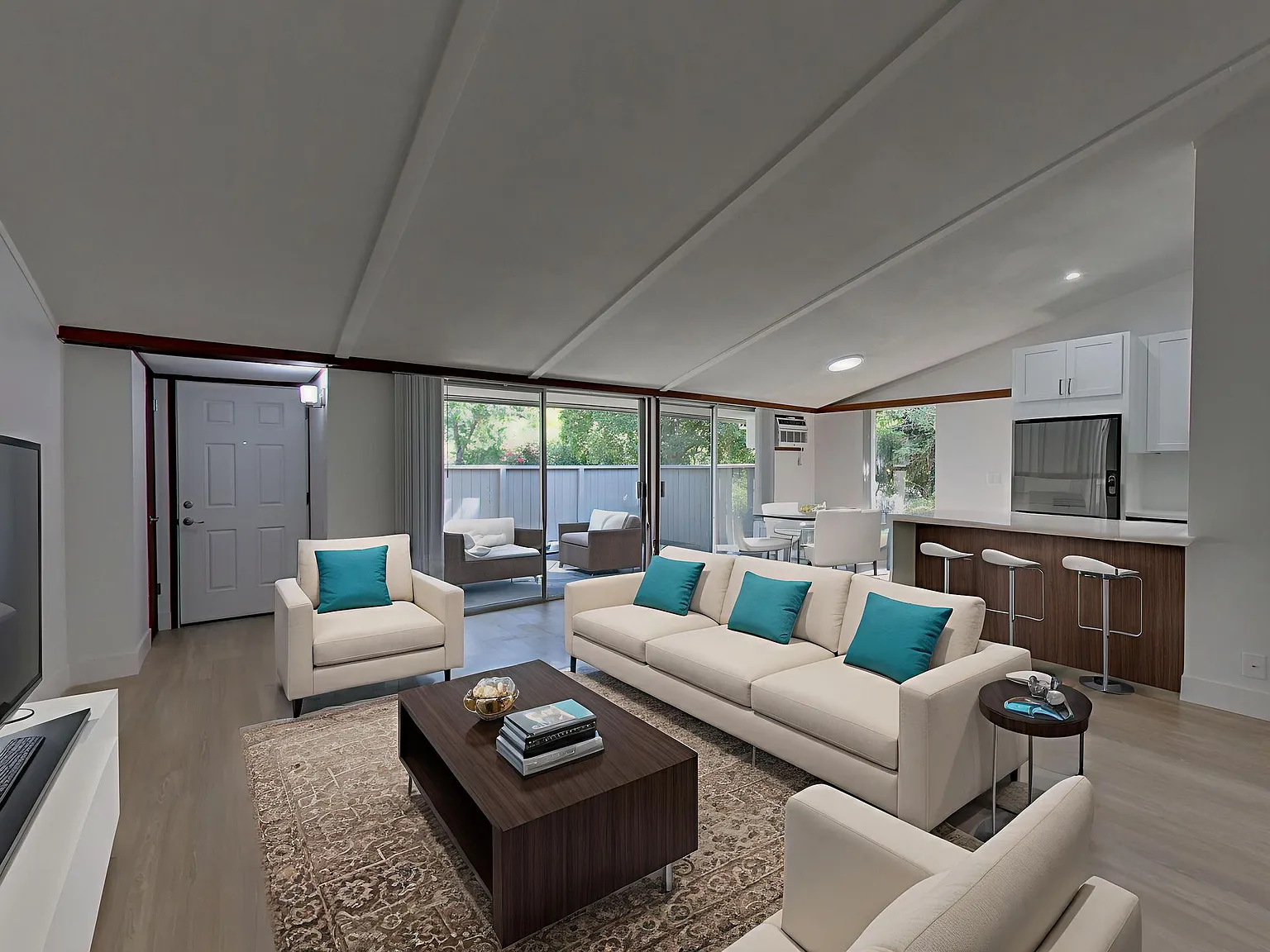 Riverwood Apartments — Photo 2