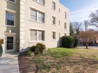 4405 1st Pl NE APT 1, Washington, DC 20011