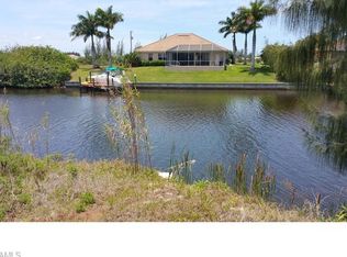 1922 NW 36th Ave, Cape Coral, FL 33993