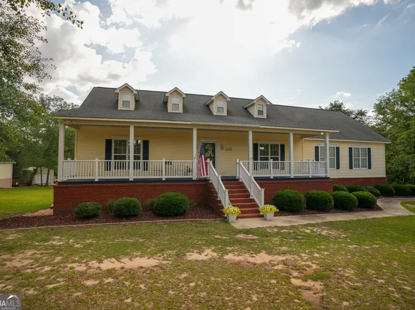 1615 James Wilson Dr, Vidalia, GA 30474