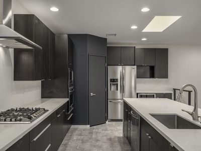 9220 N 14th St, Phoenix, AZ, 85020