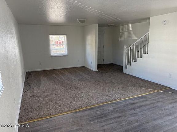3rd image of 407 Bell Street