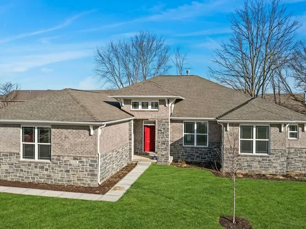 6890 Enclave Dr, McCordsville, IN 46055