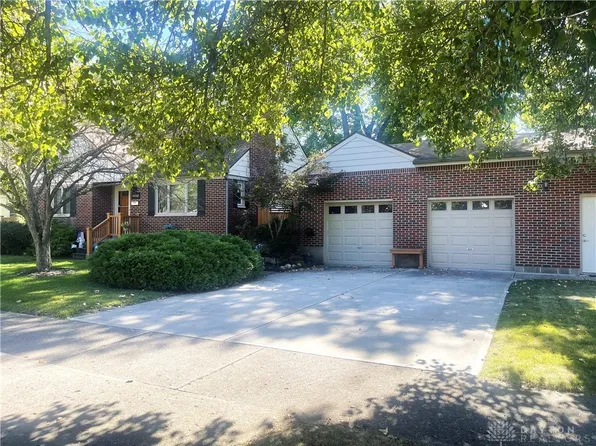 4930 Lindbergh Blvd, Dayton, OH 45449