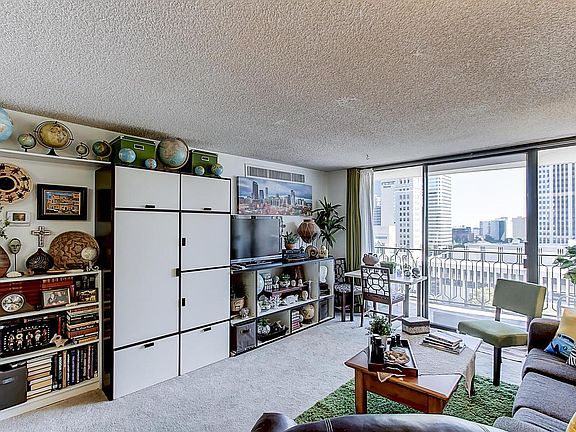 3rd image of 1020 15th St APT 10I