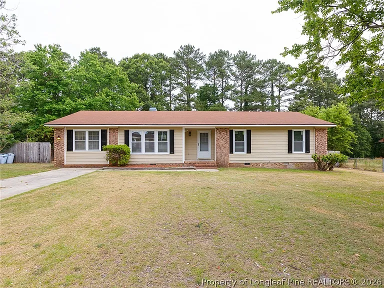 6714 Seaford Dr — Photo 1